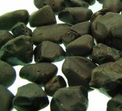 Black spinel from the New England area